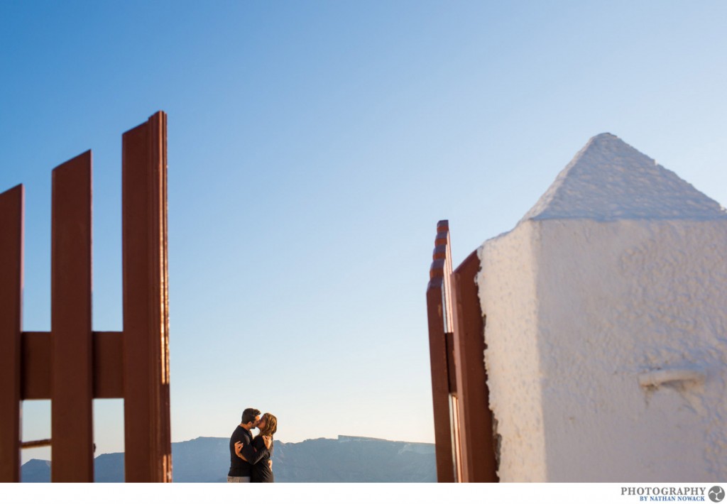 Greece-portraits-santorini-sunset-Match-Fit-honeymoon_0010